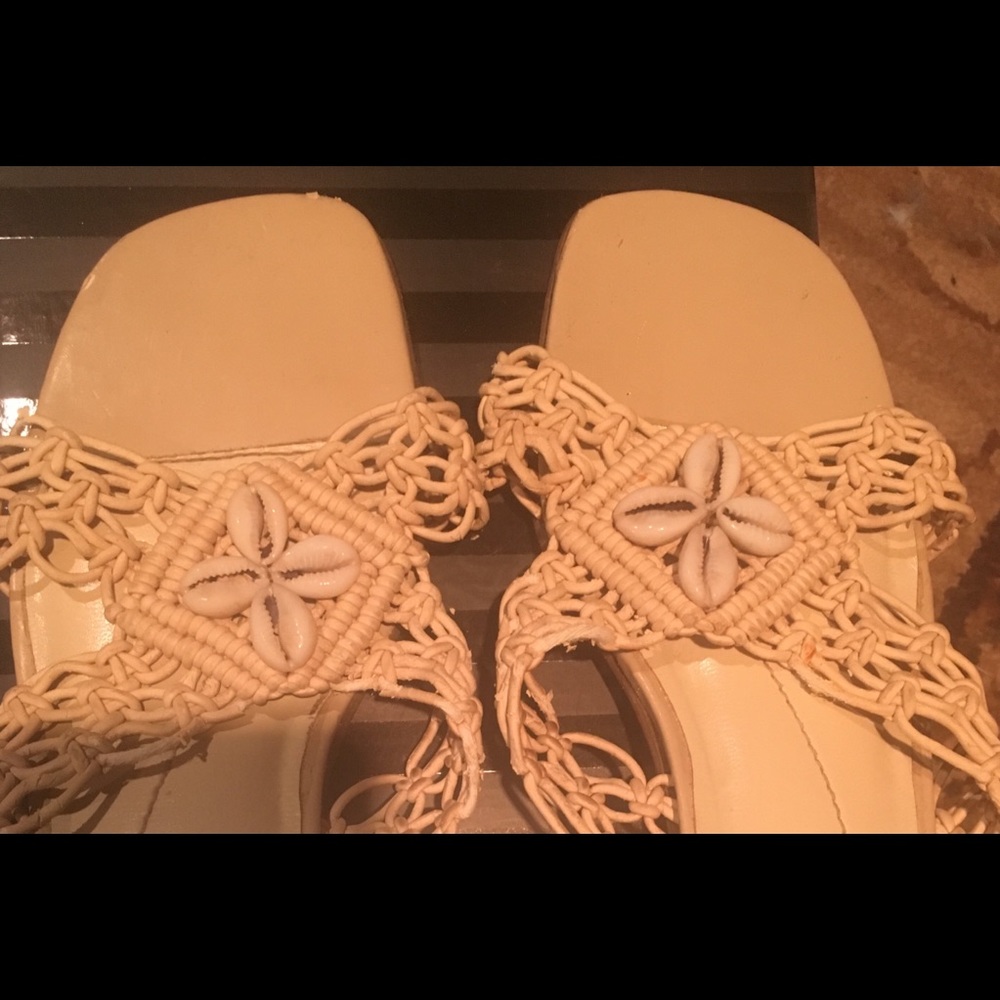 CUTE SANDALS - Picture 4 of 4